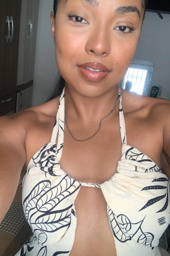 Imagem da acompanhante Emily Baddiemy